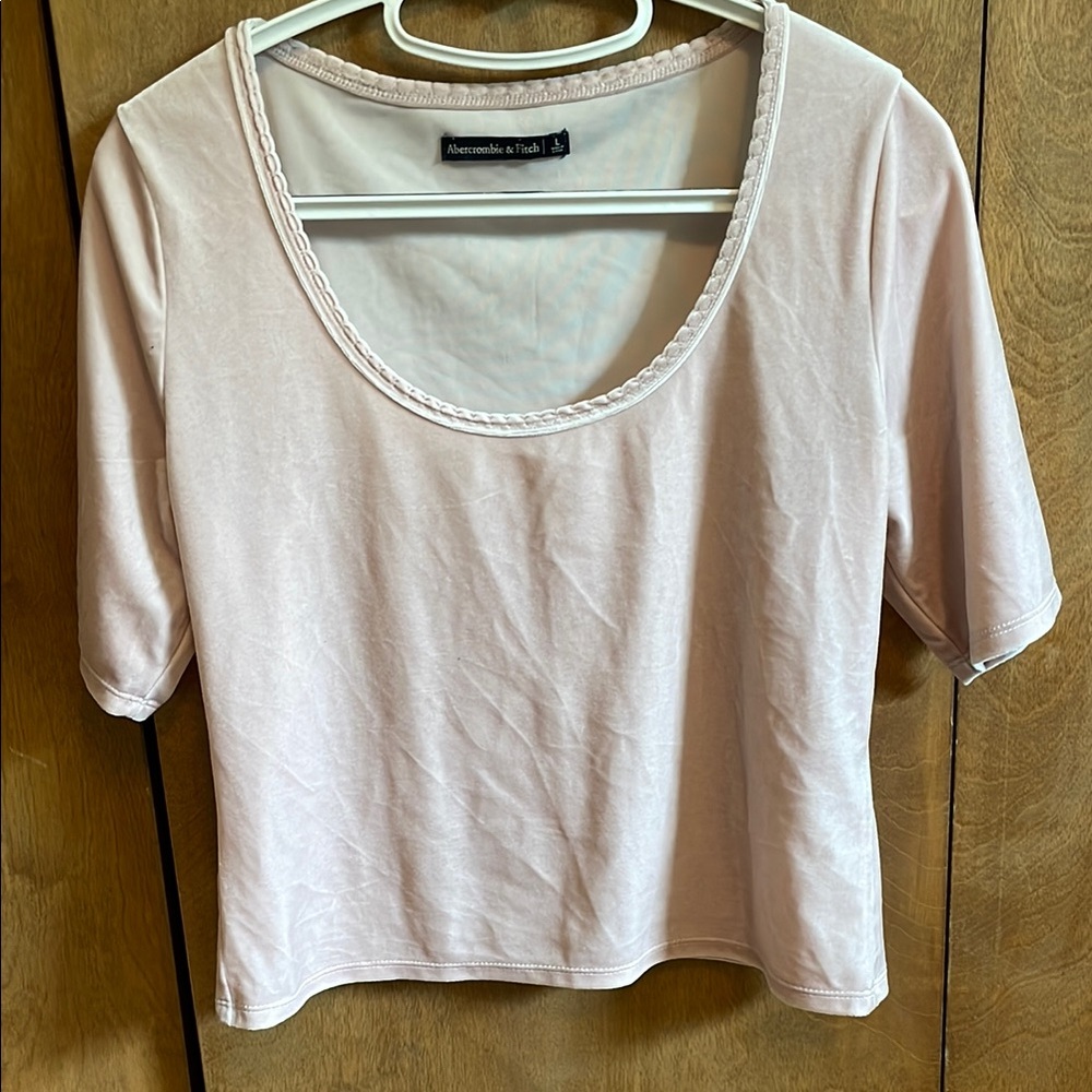 Abercrombie & Fitch Pink Crop Tee